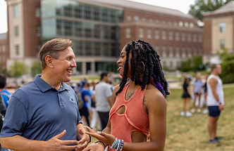 paul picture on campus.jpeg