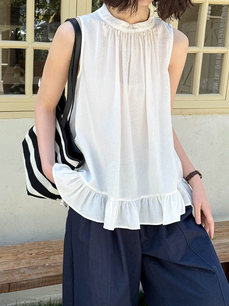 Thumbnail: Tangerine Korean Style Halter Neck Sleeveless Top (8815-1)