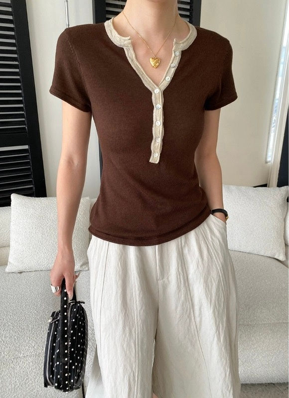 Thumbnail: Sinan Niche Trendy Button V-Neck Knit Short Sleeve Top (SN9109)