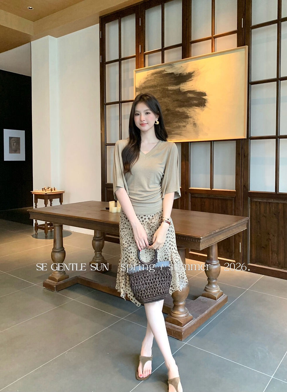 Thumbnail: SE GENTLE SUN Batwing Sleeve Loose V Neck T-Shirt Top (89878)