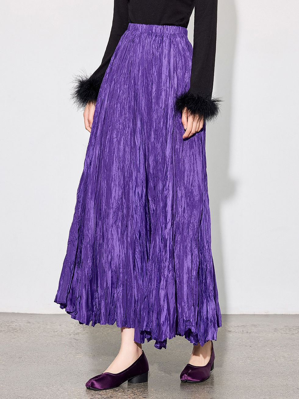 Thumbnail: Cervotessile Pleated Glossy Elastic Waist Irregular Skirt (9156)