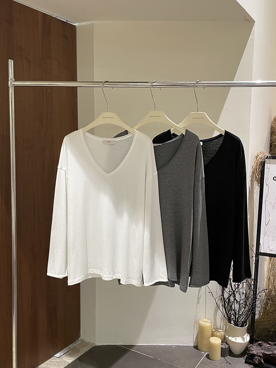 Thumbnail: Gracetina Hoo French Style Tencel Wool V-Neck Long Sleeve T-Shirt Top (TB4179)