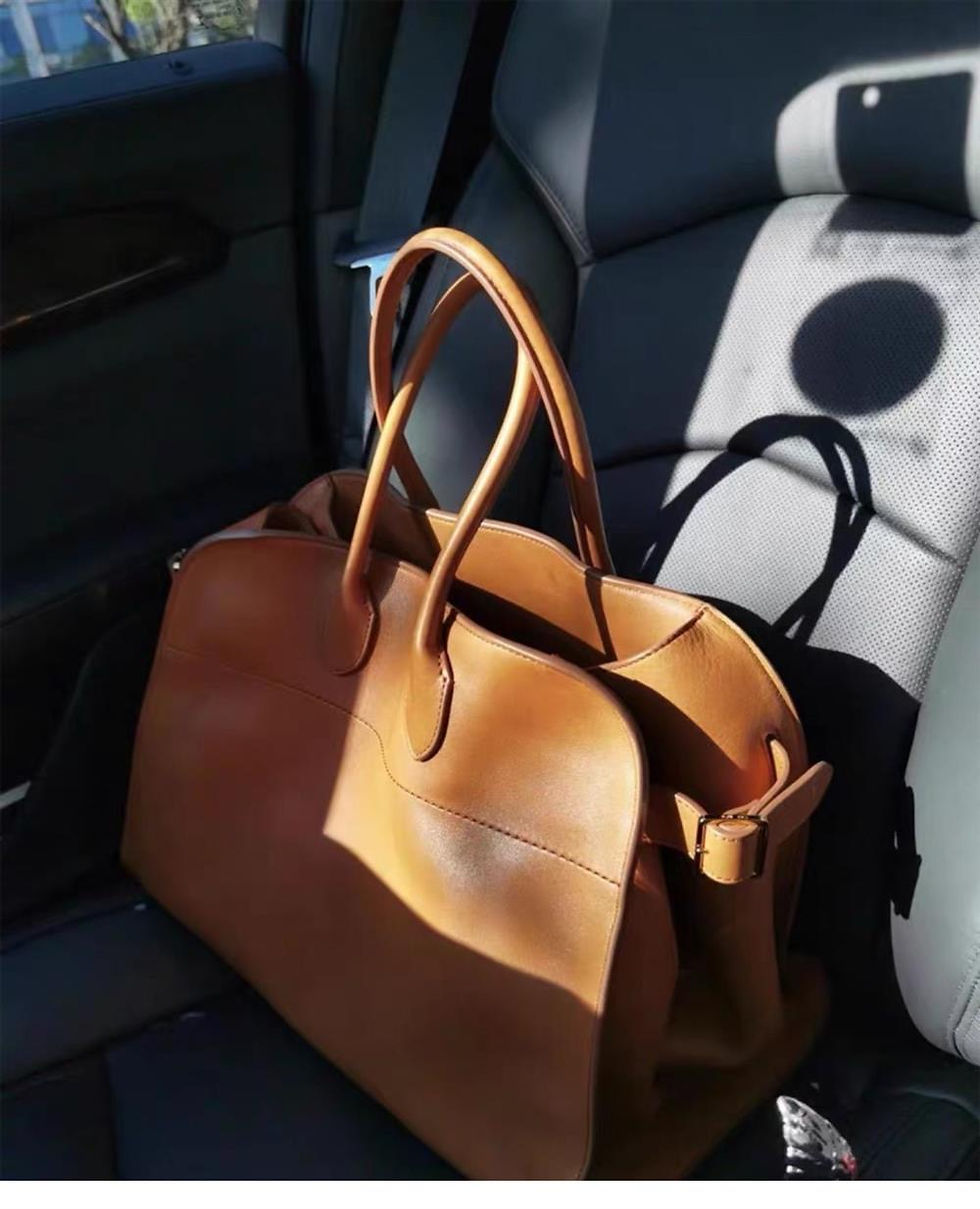 Thumbnail: Genuine leather large capacity tote bag