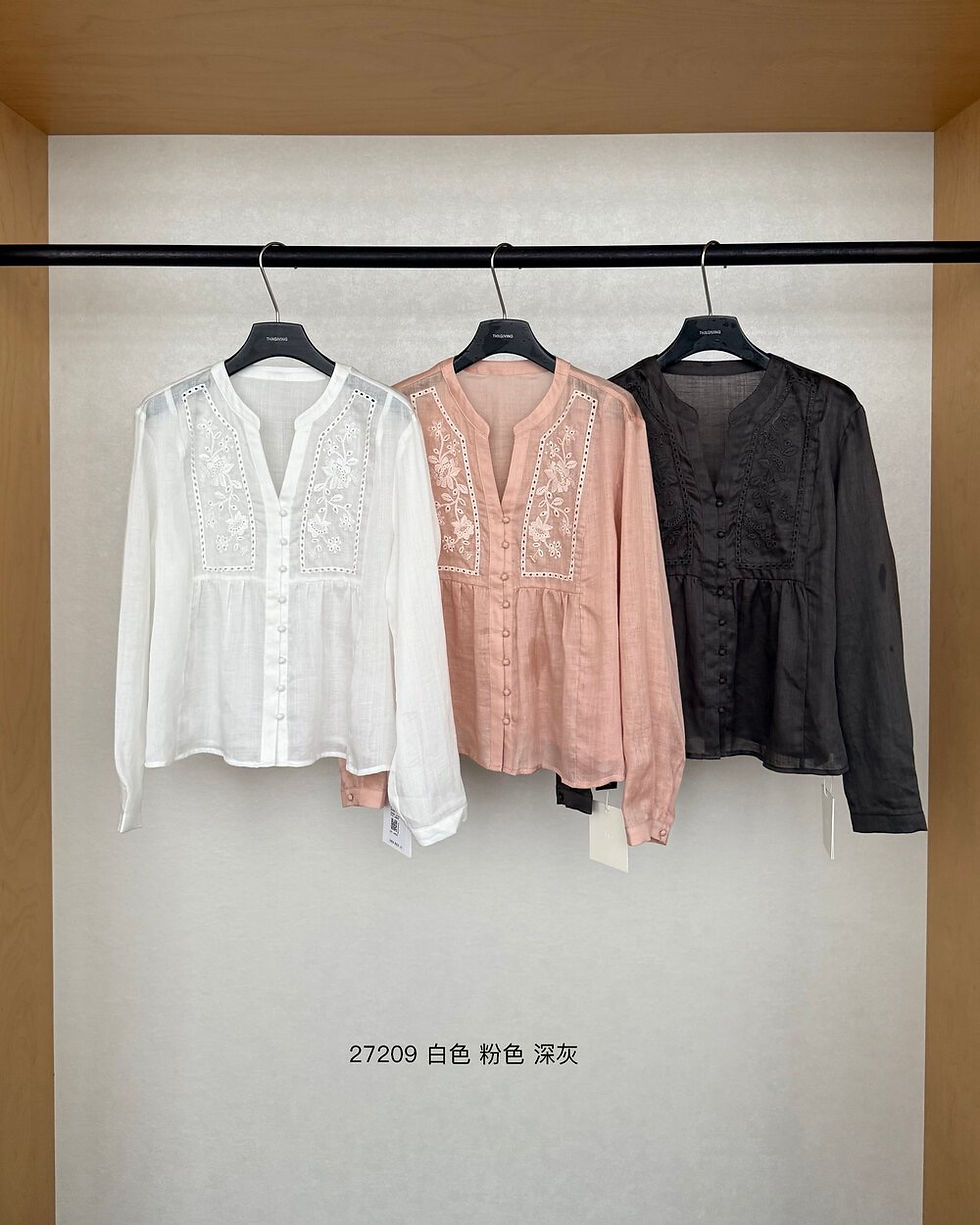 Thumbnail: T.G. French style 3D Embroidery V-neck Babydoll Blouse (27209)