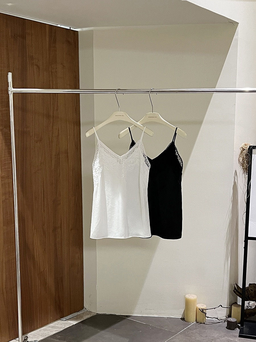 Thumbnail: Gracetina Hoo French Style Romantic Embroidery Camisole (BXA808)