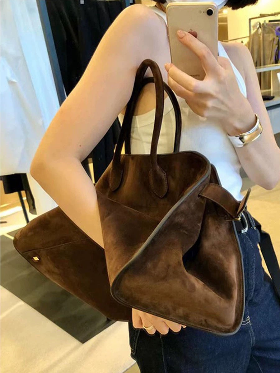 Thumbnail: Genuine leather large capacity tote bag