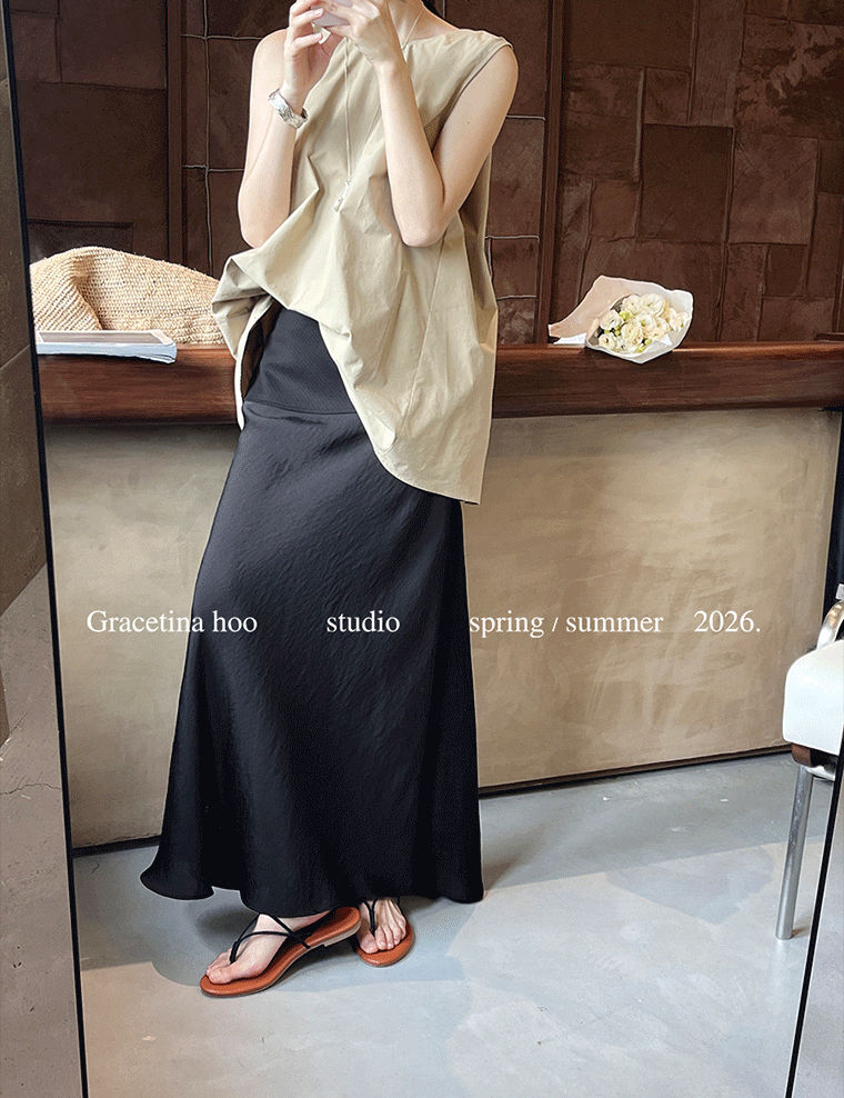Thumbnail: Gracetina Hoo Designer Backless Pleated Sleeveless A-line Top (BXA263)