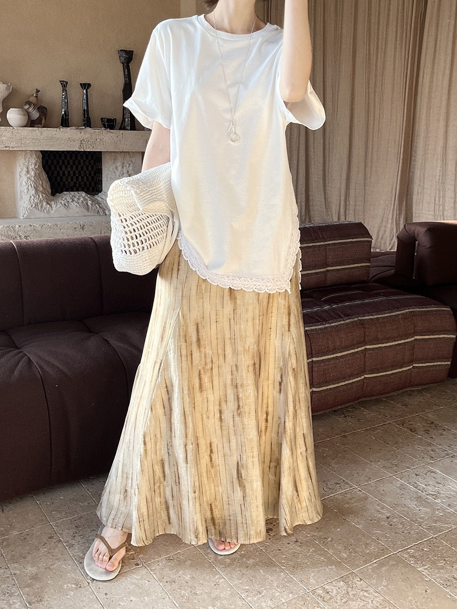Thumbnail: Gracetina Hoo Simple Pure Cotton Lace Trimmed Slit Loose T-Shirt Top (TB4123)