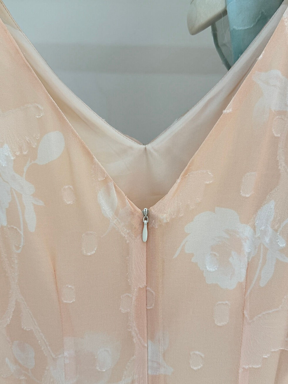 Thumbnail: SE GENTLE SUN French Style Romantic Floral Print Fitted Waist Ruffle Dress (8858