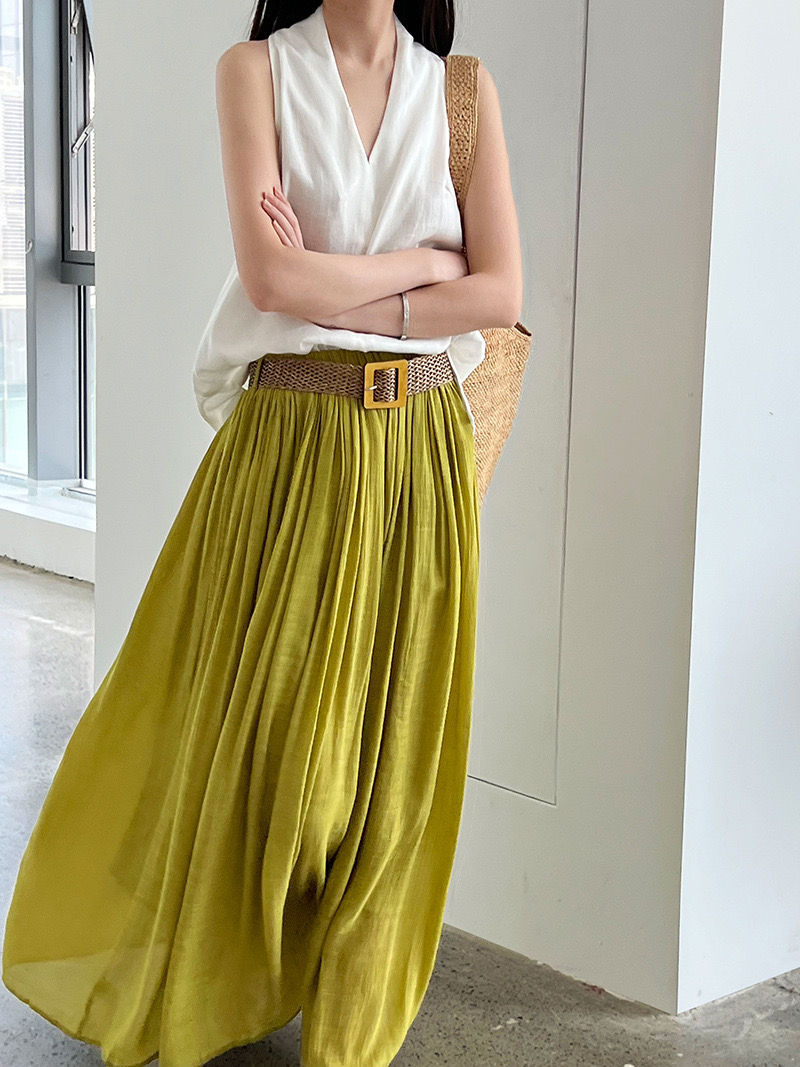 Luxi Gentle Holiday Style Drape Solid Color A line Swing Skirt (9732)