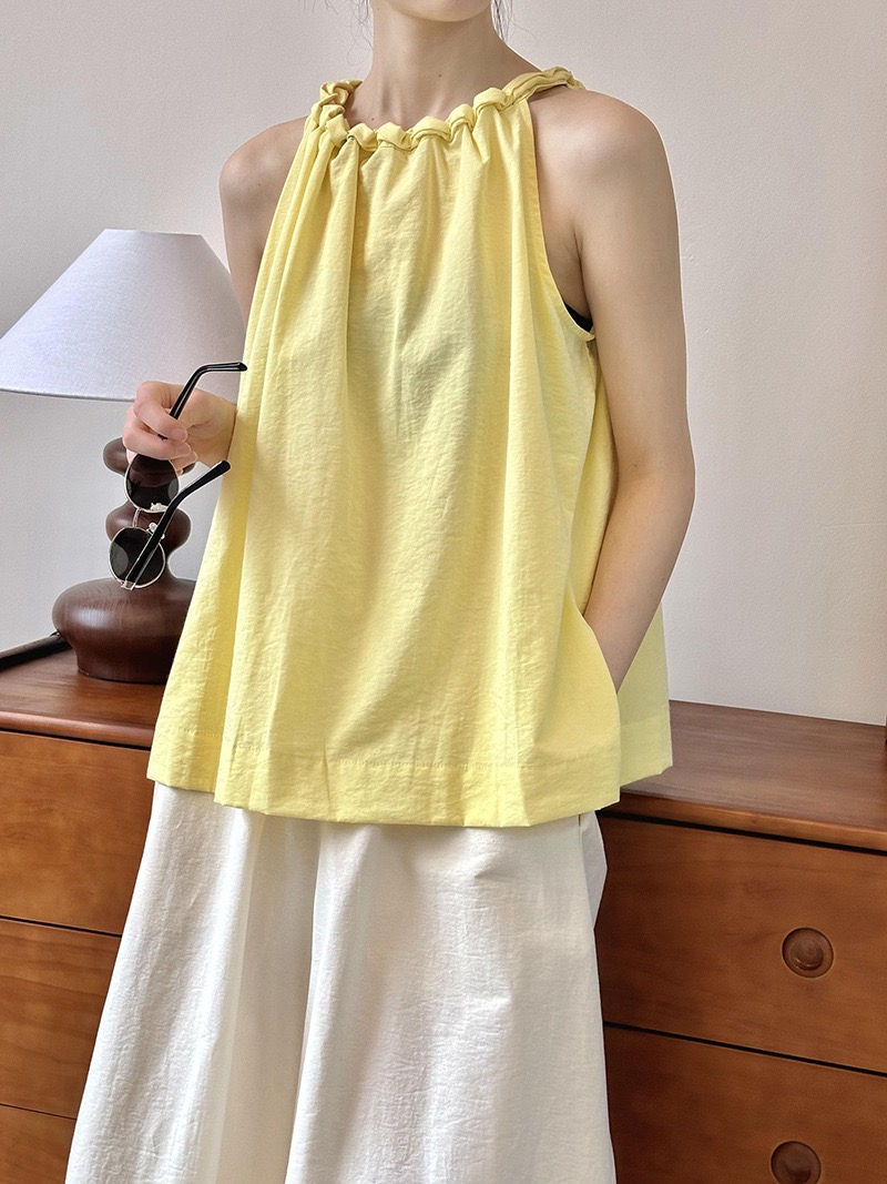 Tangerine sleeveless shirt loose top