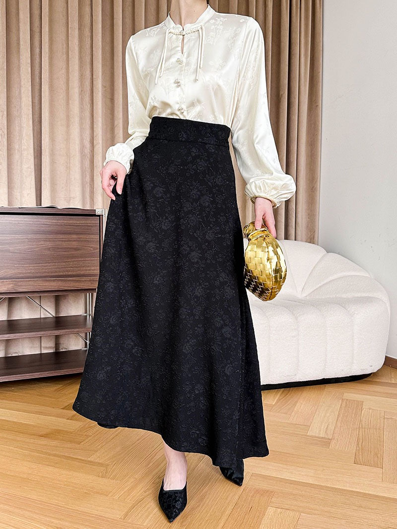 Thumbnail: Tangerine Retro New Chinese Style Tassel Top (6620-2)