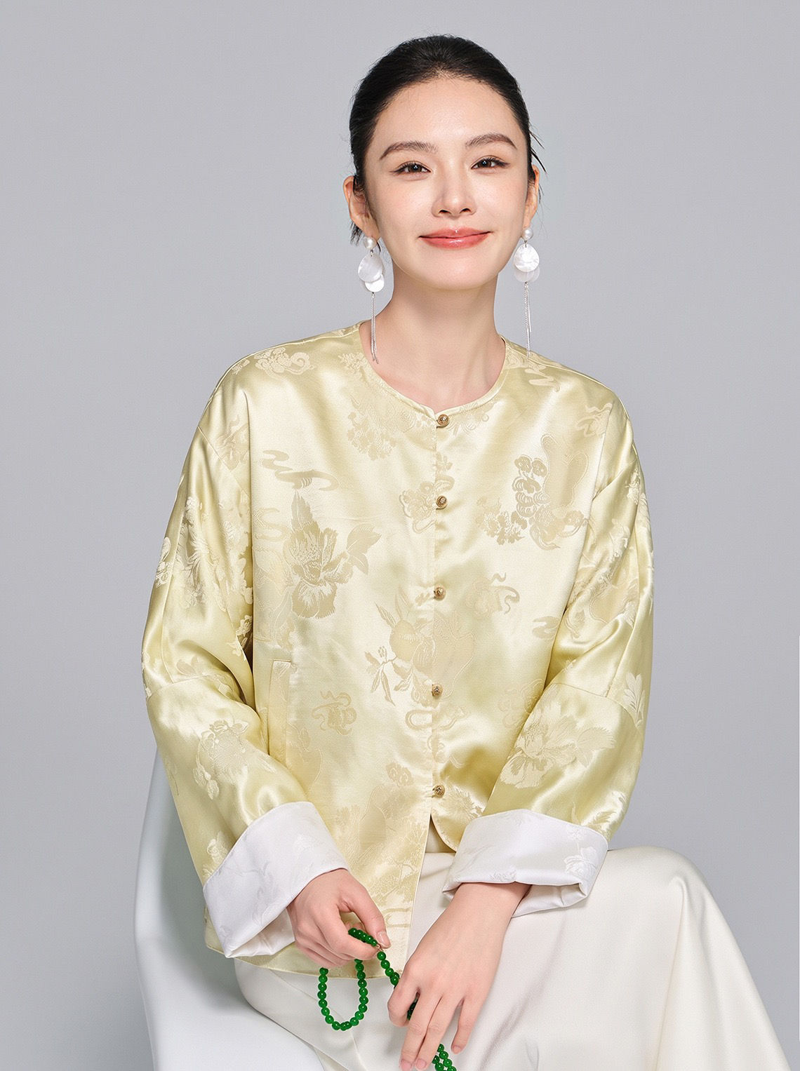 New Chinese Style Loose Satin Top with Butterfly Jacquard & Round Neck (A2602)