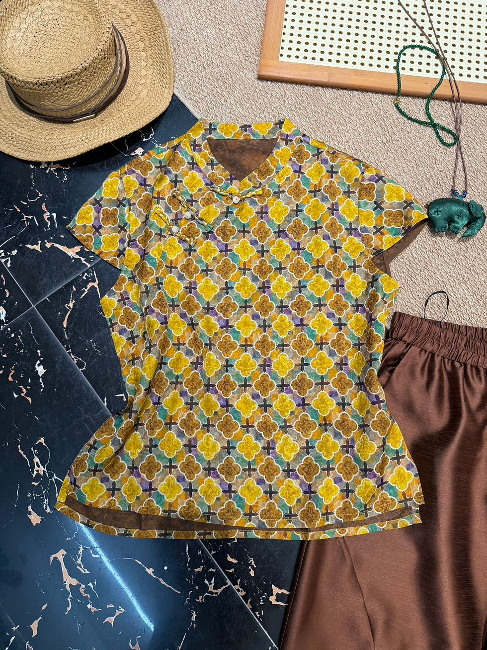 Thumbnail: Cervotessile Four-Leaf Clover Brocade Top with Rayon Yarn (CT011)