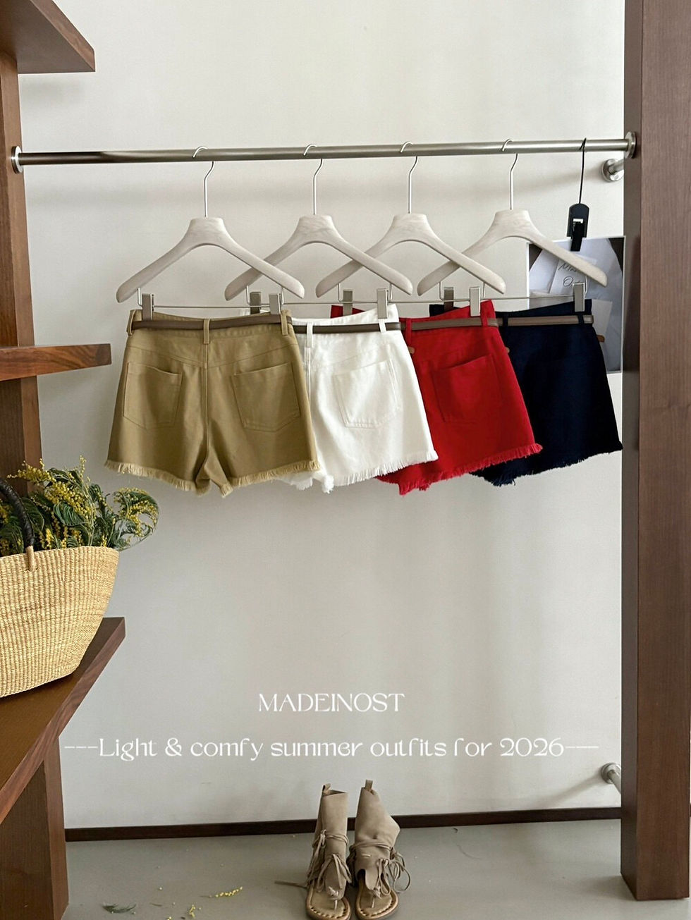 Thumbnail: MADEIN OST British style Minimalist Pocket Faux Fur Shorts (91292)