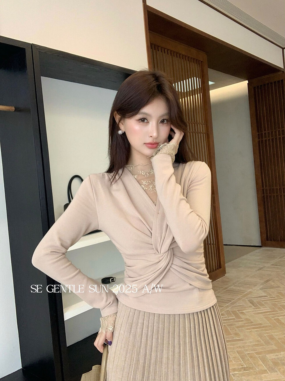 SE GENTLE SUN Lace trimmed brushed knitted top (89647)