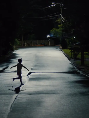 'Weapons': El Terror en el Silencio