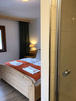 f kamer 02 6