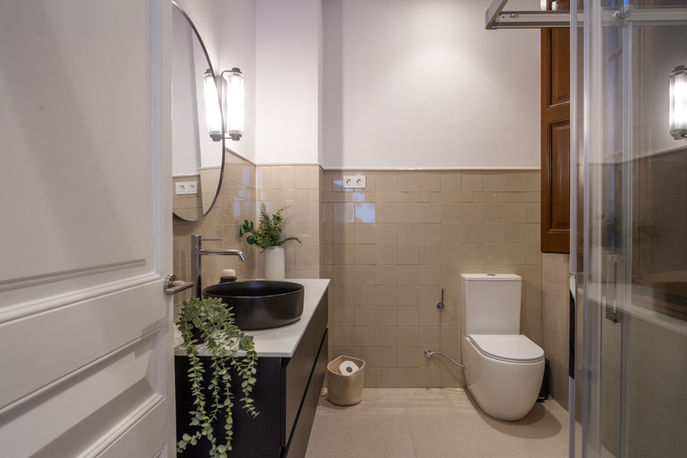 Baño compartido en Haaus Coliving, habitaciones en Gràcia – Barcelona.