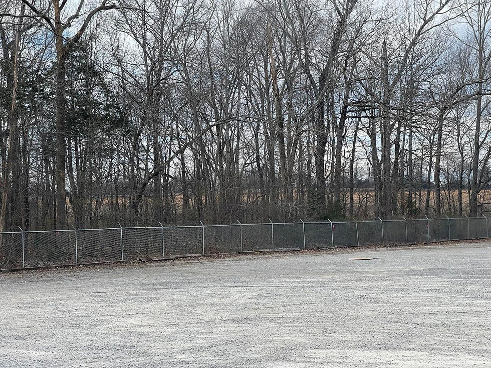 Commercial Galv Chain Link with Barbwire 3