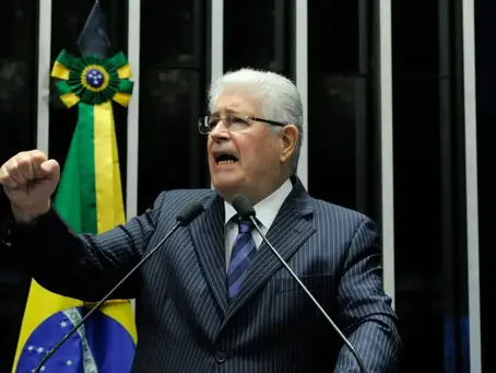 Requião recorre ao STF para garantir aposentadoria especial