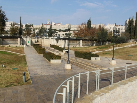 פארק טדי - ג.איטקין ע.בלום הנדסת חשמל בע"מ