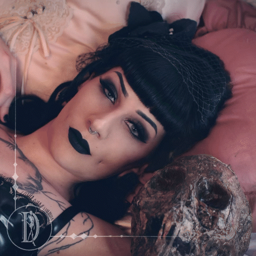 Alure_Gif_02_1.gif