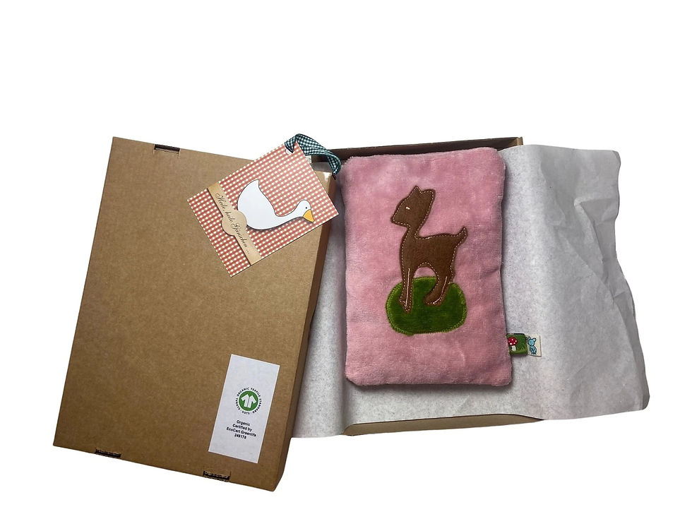 Thumbnail: Bio Wärmekissen Reh rosa Samt Geschenkverpackung