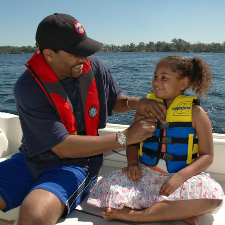 GOVERNMENT UNVEILS LIFE JACKET LOANER STATIONS DURING NATIONAL DROWNING PREVENTION WEEK