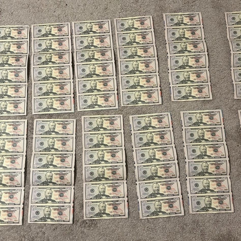 $4,200 in counterfeit American bills accidentally found their way to Sask Man`s mailbox  