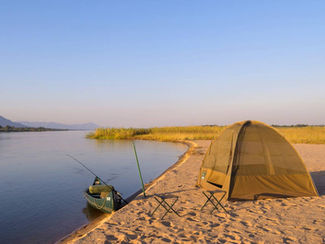 Mana Pools Canoeing Safari