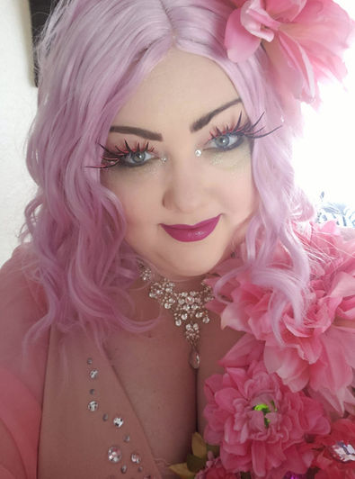 LAURA KUHN MARDI GRAS PINK PETTLES.jpg