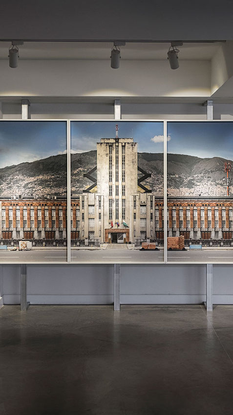 Ladrillera de Antioquia - Centro Colombo Americano - Medellín