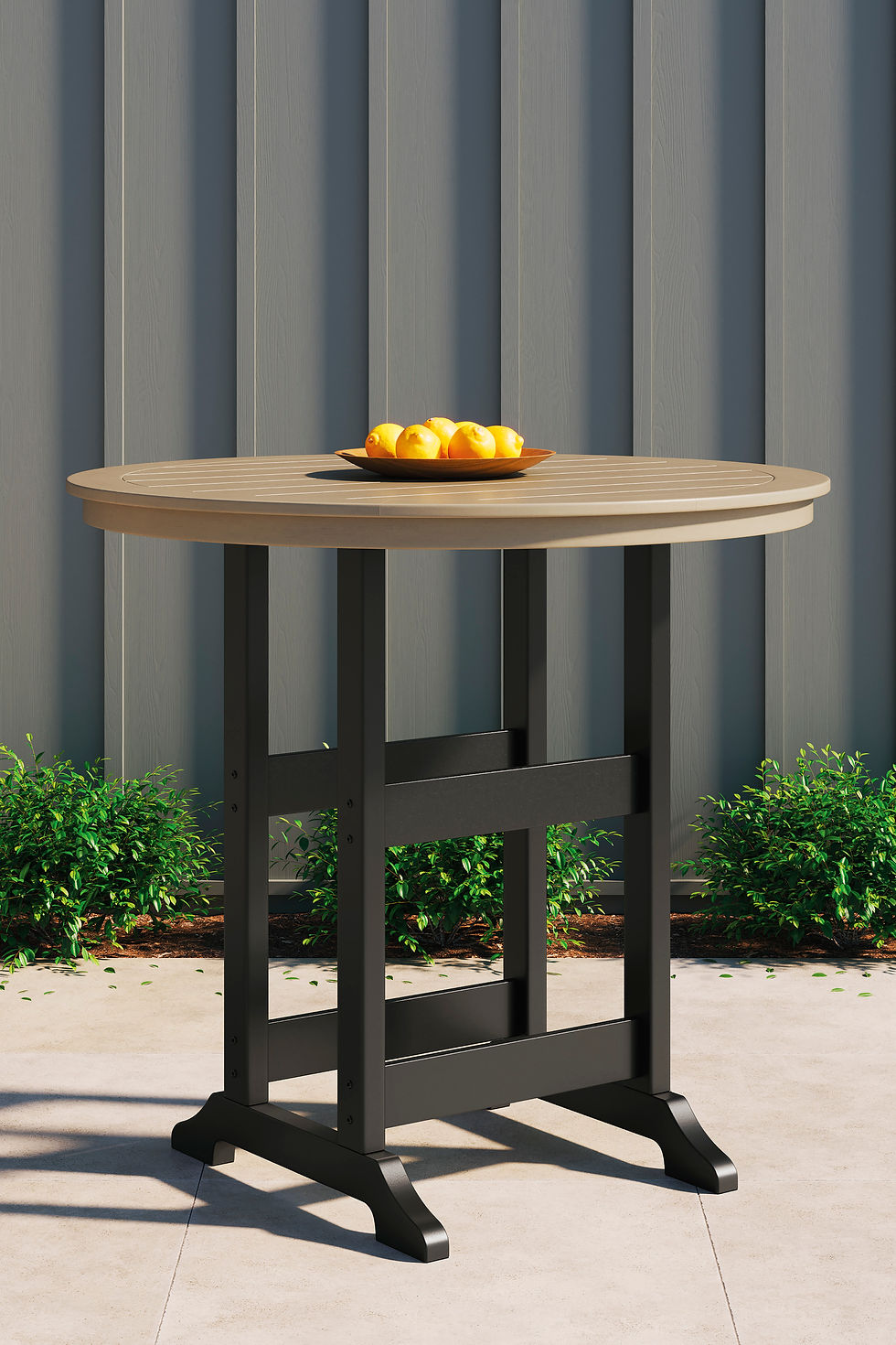 Thumbnail: Fairen Trail Round Bar Table & 4 Barstools
