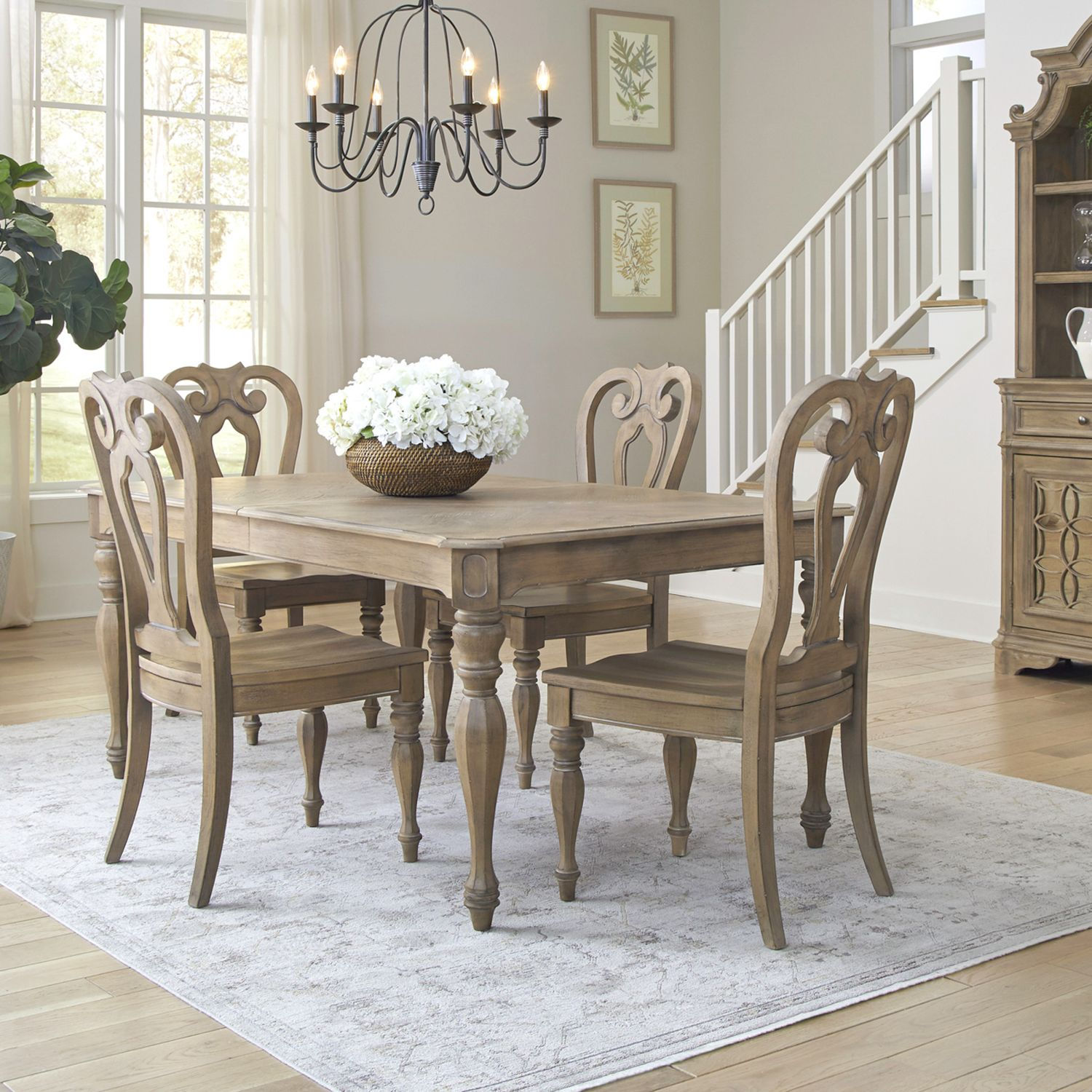 Magnolia Manor Rectangular Table & 4 Side Chairs