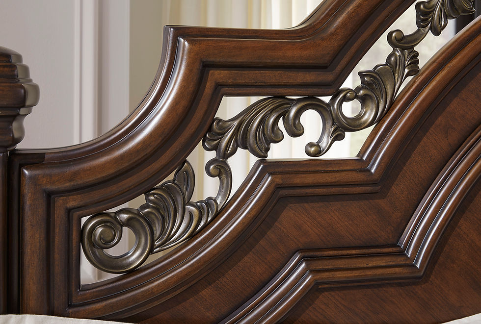Thumbnail: Lavinton Queen Poster Bed