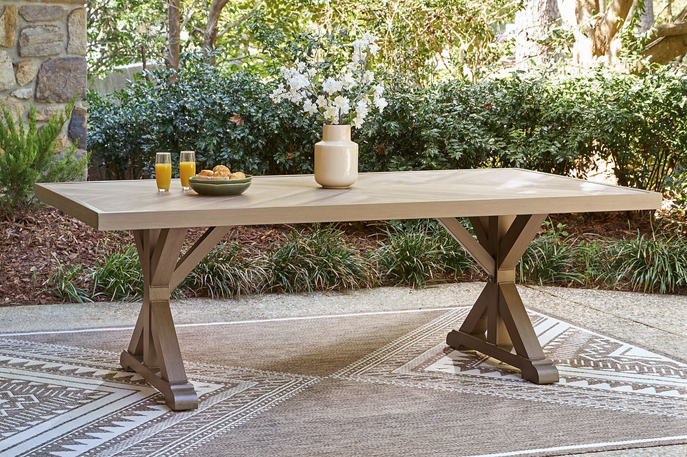 Thumbnail: Laguna Heights Outdoor Dining Table