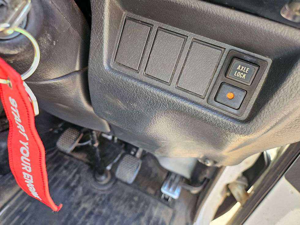 Thumbnail: 1995 SUZUKI CARRY 4WD AC W/AXLE LOCKER
