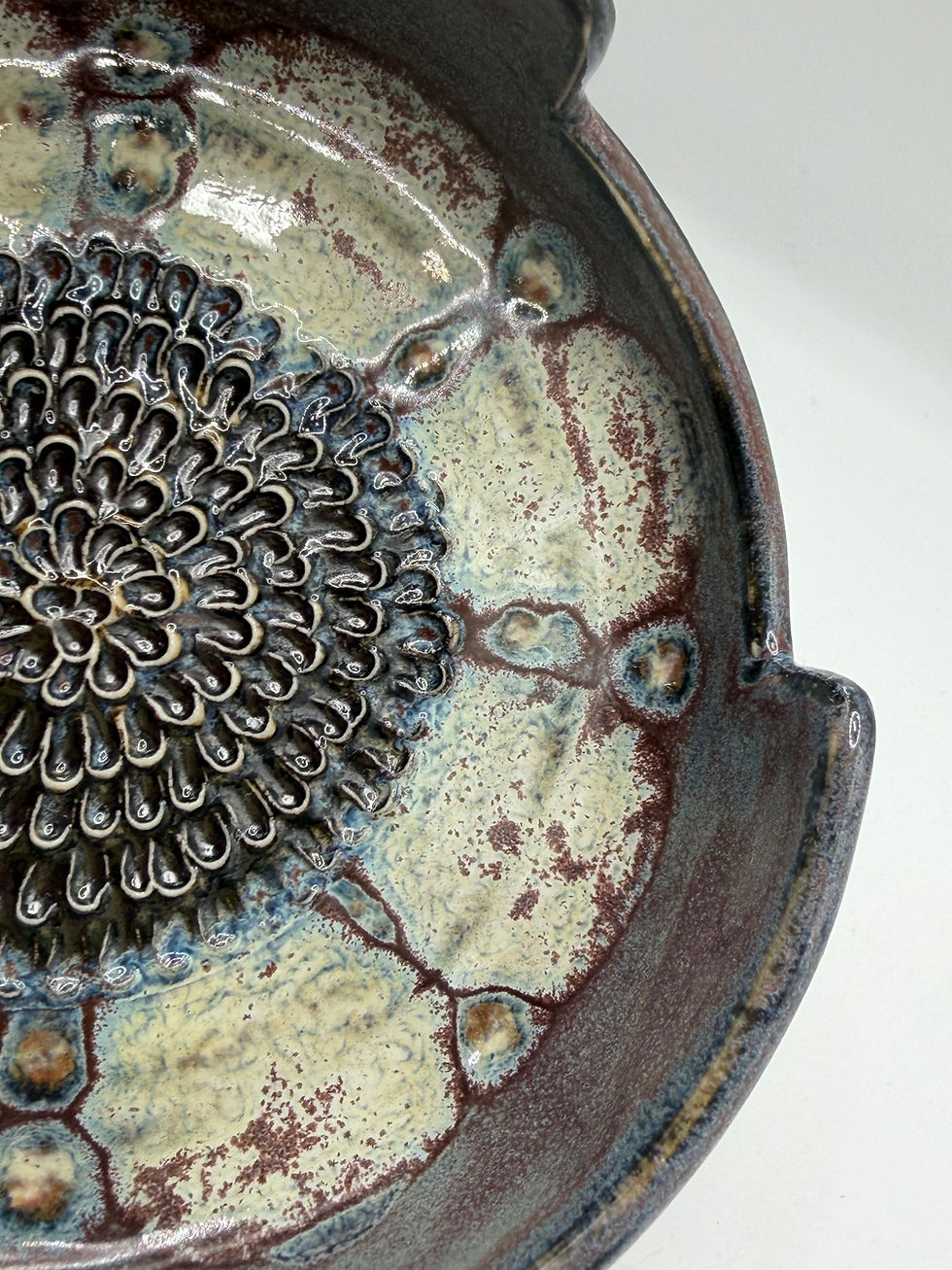 Thumbnail: Black and Blue Spoonrest Grater