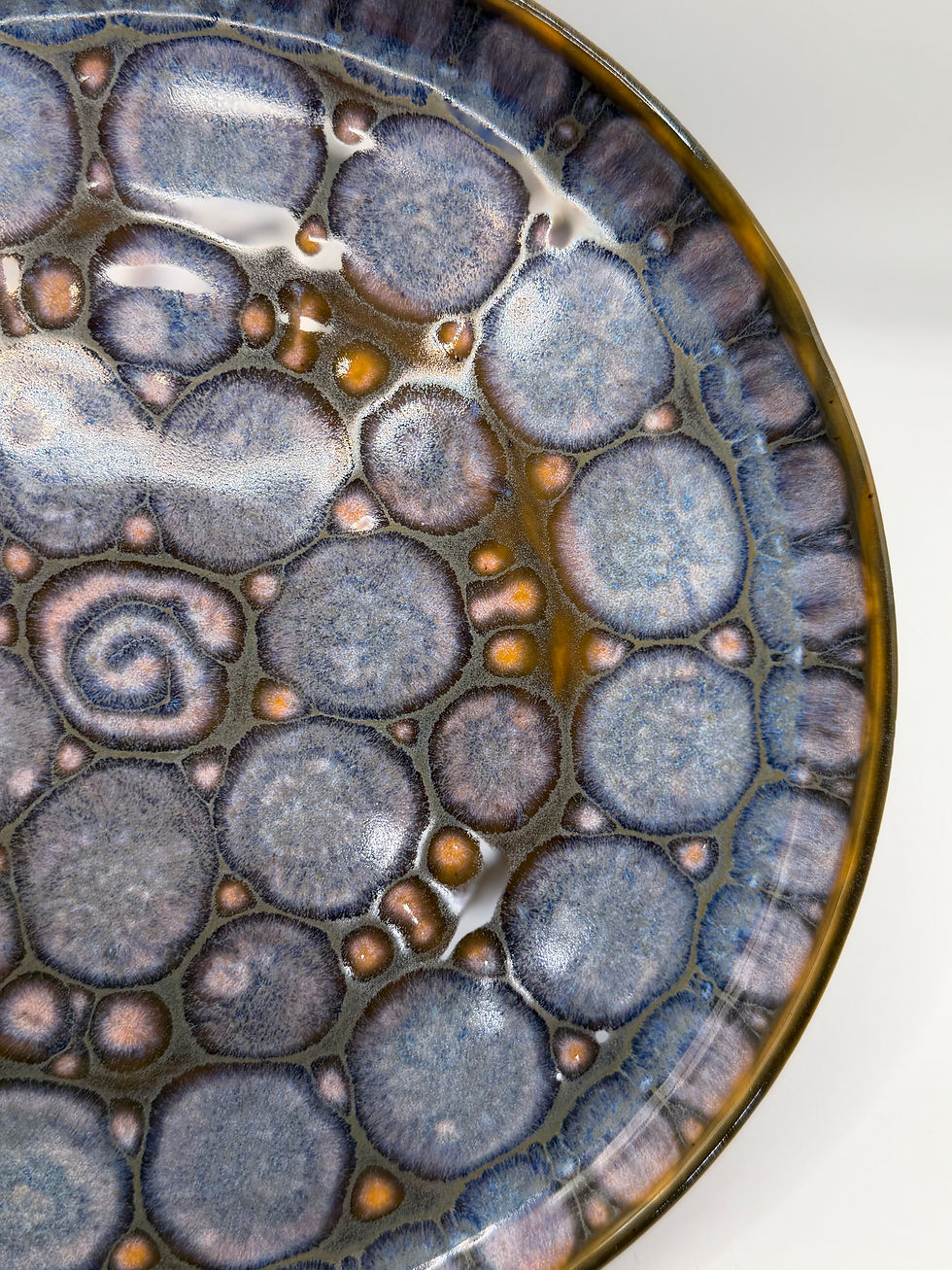 Thumbnail: Large Rimmed Plate
