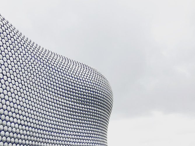 Hassle-Free International Removals to Birmingham