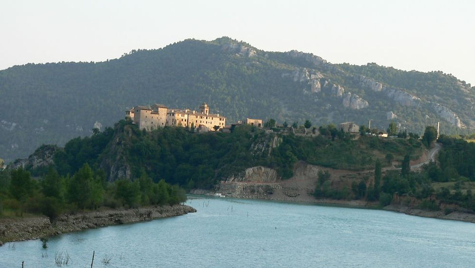 Ligüerre de Cinca desde el desfiladero del Entremon-m.dolores paderne sa, CC BY-SA 3.0 via wikimedia commons