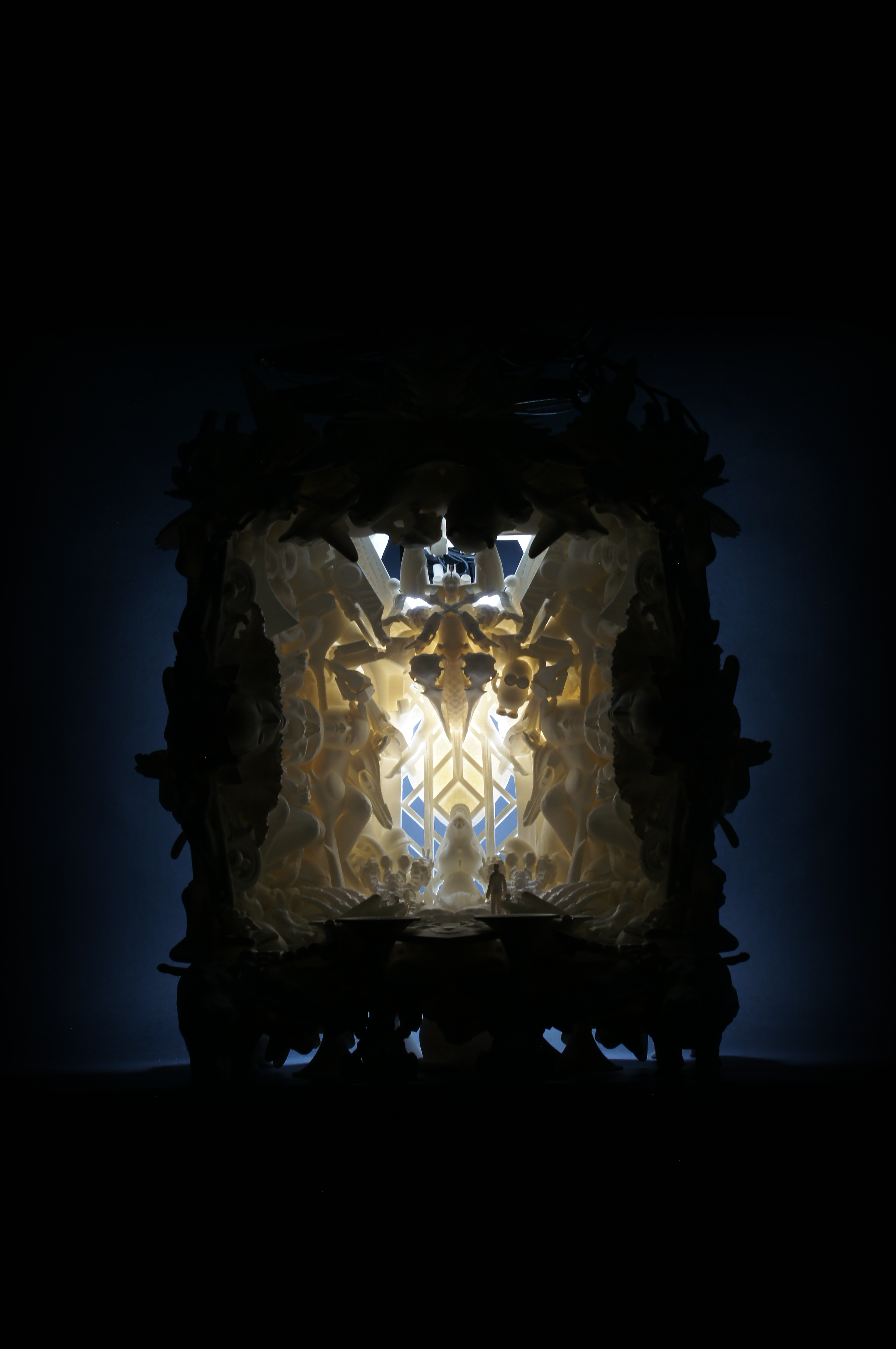 Chapter 01c Kitbashing Research Seminar- Yale 3d print glowing whole DONE