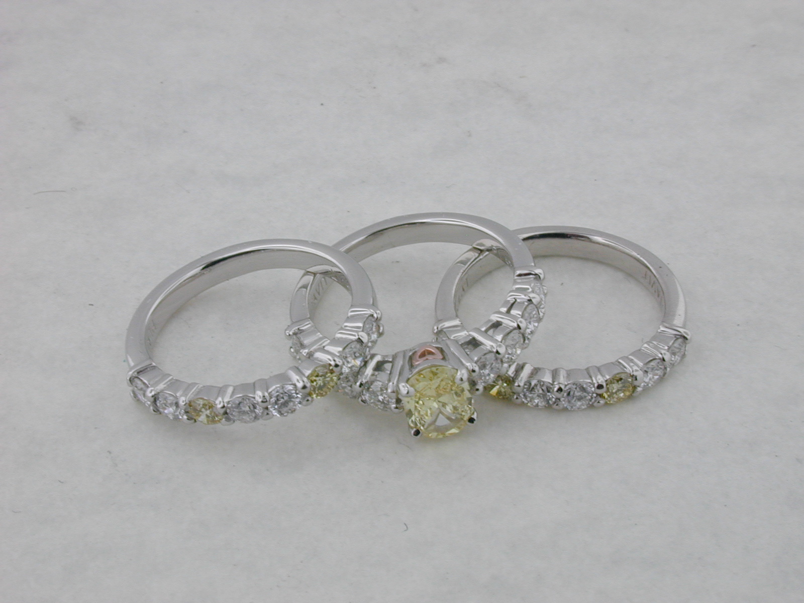 Yellow Diamond Set