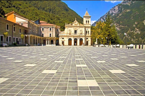 Piazzale Santuario