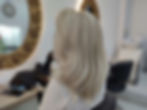 With our expertise in Master Blonde in Kuşadası, we offer flawless results in platinum, beige, auburn, and icy blonde tones. With specialized techniques and products that protect hair health, achieving your dream blonde tone is now possible.