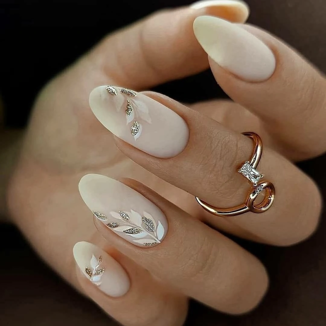 Leave your nail art journey in our professional hands. We are proud to be known as one of the best nail salons in Kusadasi. Our wide range of treatments are shaped to perfection. We invite you to our address in Kusadasi for personalized nail art kusadasi,
Acrylic nails kusadasi,
Hand & foot massages
Men's manicures
French manicures
Gel manicures
Callus removal
Polish removal
Nail polish changes
Pedicure kusadasi
Synthetic nail removal
Stiletto nails
Eyelash extensions
Nail extensions kusadasi,
Sculpted nails
Nail painting
Nail decals
Nail cut & filing
Nail repair
Nail designs
Kalıcı Oje
Protez Tırnak
Nail Art
Kalıcı oje
Shellac
Jel Güçlendirme
Kalıcı Oje Protez Tırnak
Jel Tırnak
Gel Nail kusadasi,