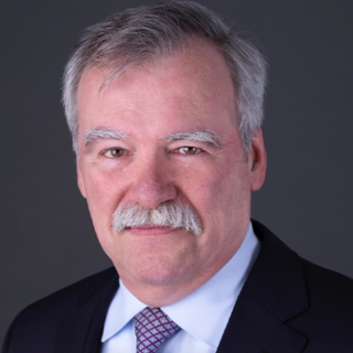 Risk Aversion in Retaining External Counsel