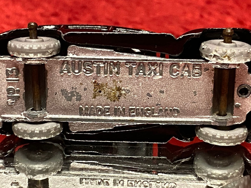 Thumbnail: Budgie Miniatures Austin Taxi Cab