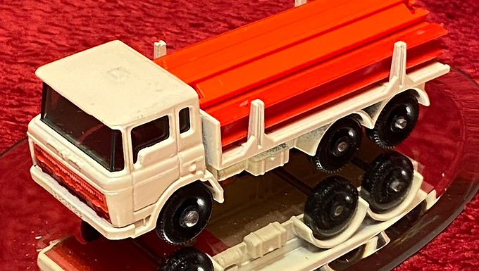 vintage Matchbox DAF Girder Truck